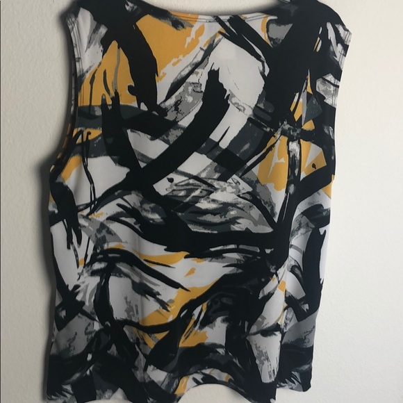 Sleeveless Blouse 2X - Picture 5 of 5